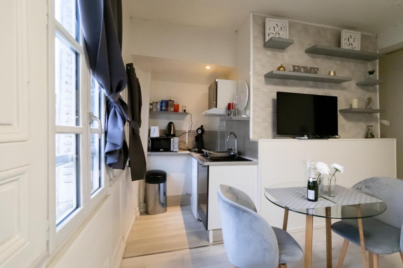 Le Papillon De La Cathedrale - Calme - Jardin - Wifi Apartment Troyes Exterior photo
